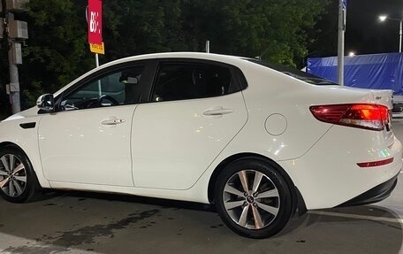 KIA Rio III рестайлинг, 2016 год, 1 320 000 рублей, 5 фотография