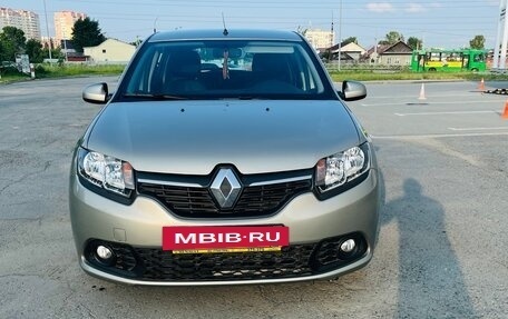 Renault Sandero II рестайлинг, 2017 год, 850 000 рублей, 2 фотография