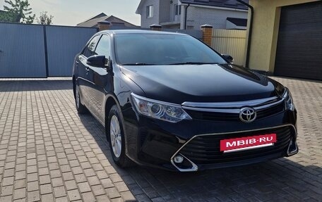 Toyota Camry, 2016 год, 1 750 000 рублей, 3 фотография