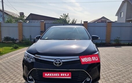 Toyota Camry, 2016 год, 1 750 000 рублей, 2 фотография
