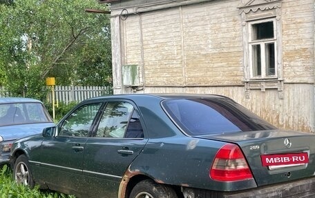 Mercedes-Benz C-Класс, 1993 год, 150 000 рублей, 2 фотография