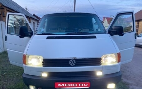 Volkswagen Transporter T4, 1991 год, 370 000 рублей, 3 фотография