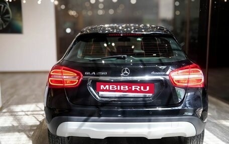 Mercedes-Benz GLA, 2016 год, 1 920 000 рублей, 5 фотография