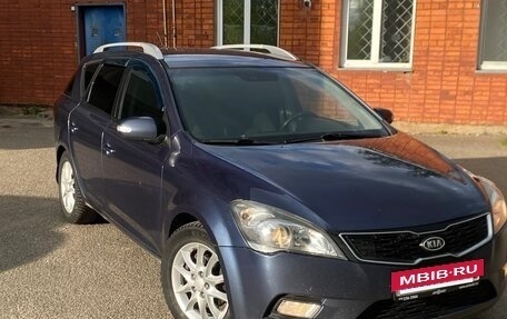 KIA cee'd I рестайлинг, 2011 год, 700 000 рублей, 3 фотография