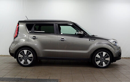 KIA Soul II рестайлинг, 2018 год, 1 390 000 рублей, 4 фотография