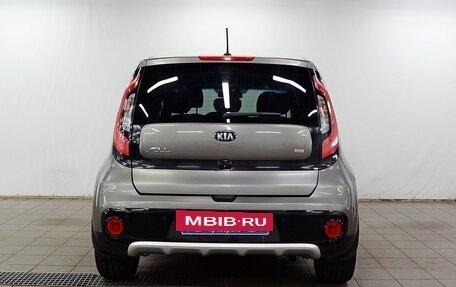 KIA Soul II рестайлинг, 2018 год, 1 390 000 рублей, 6 фотография