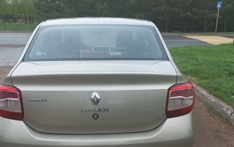 Renault Logan II, 2019 год, 1 000 000 рублей, 2 фотография