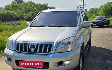 Toyota Land Cruiser Prado 120 рестайлинг, 2004 год, 1 500 000 рублей, 2 фотография