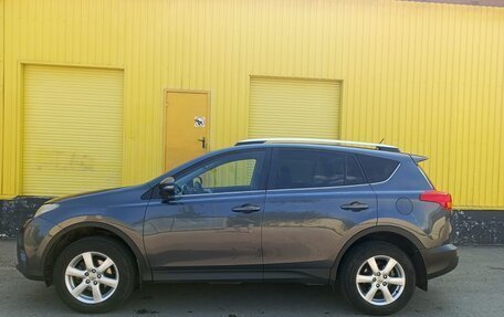 Toyota RAV4, 2013 год, 2 050 000 рублей, 5 фотография