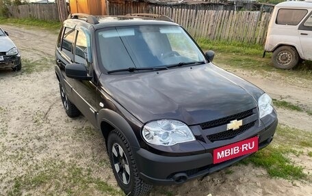 Chevrolet Niva I рестайлинг, 2012 год, 435 000 рублей, 2 фотография