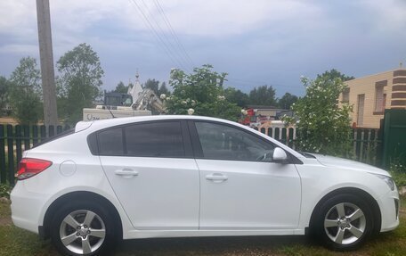 Chevrolet Cruze II, 2014 год, 680 000 рублей, 4 фотография
