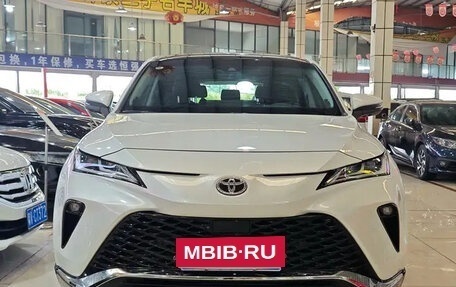 Toyota Venza, 2022 год, 2 840 227 рублей, 2 фотография