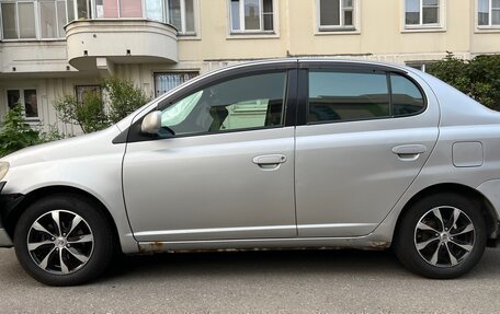 Toyota Platz, 2001 год, 270 000 рублей, 6 фотография