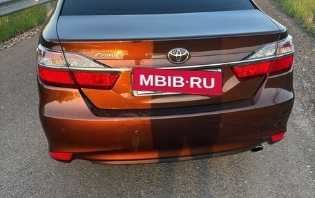Toyota Camry, 2017 год, 2 330 000 рублей, 5 фотография