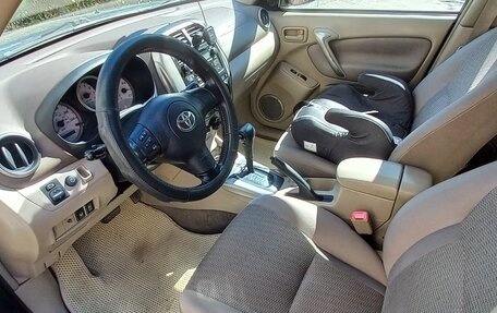 Toyota RAV4, 2005 год, 1 150 000 рублей, 8 фотография