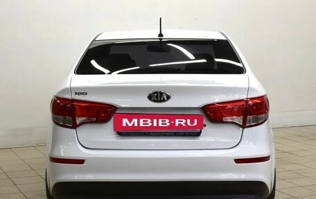 KIA Rio III рестайлинг, 2015 год, 670 000 рублей, 3 фотография