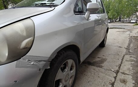 Honda Fit III, 2002 год, 350 000 рублей, 10 фотография