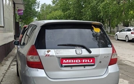 Honda Fit III, 2002 год, 350 000 рублей, 5 фотография