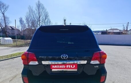 Toyota Land Cruiser 200, 2012 год, 4 600 000 рублей, 5 фотография