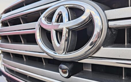 Toyota Land Cruiser 200, 2012 год, 4 600 000 рублей, 12 фотография