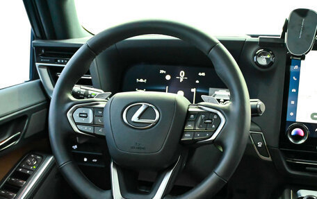 Lexus GX, 2024 год, 14 674 000 рублей, 7 фотография