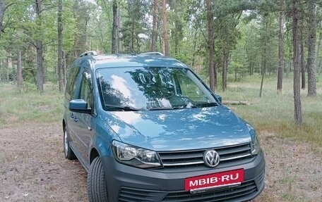 Volkswagen Caddy IV, 2018 год, 1 730 000 рублей, 2 фотография