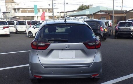 Honda Fit, 2022 год, 1 059 000 рублей, 6 фотография