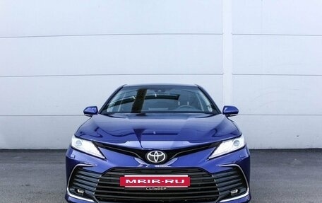 Toyota Camry, 2021 год, 3 600 000 рублей, 3 фотография
