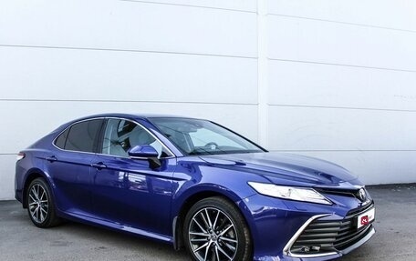 Toyota Camry, 2021 год, 3 600 000 рублей, 5 фотография