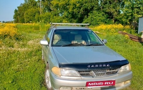 Toyota Carina, 2001 год, 450 000 рублей, 2 фотография