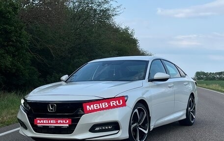 Honda Accord IX рестайлинг, 2020 год, 2 390 000 рублей, 3 фотография