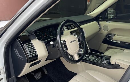Land Rover Range Rover IV рестайлинг, 2013 год, 3 850 000 рублей, 8 фотография