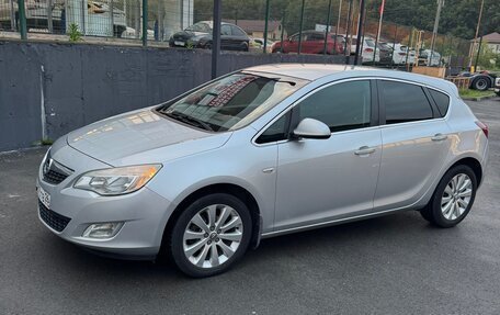 Opel Astra J, 2011 год, 670 000 рублей, 7 фотография