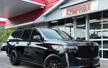 Cadillac Escalade V, 2022 год, 13 695 000 рублей, 3 фотография