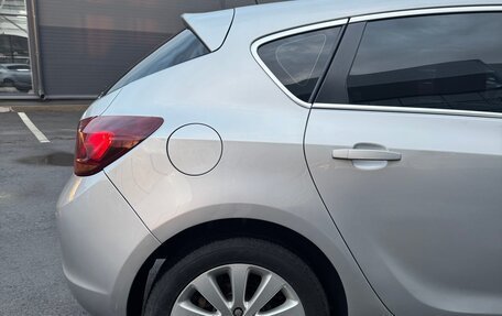 Opel Astra J, 2011 год, 670 000 рублей, 3 фотография