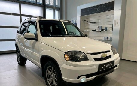 Chevrolet Niva I рестайлинг, 2016 год, 565 000 рублей, 3 фотография