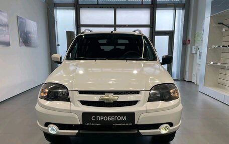 Chevrolet Niva I рестайлинг, 2016 год, 565 000 рублей, 2 фотография