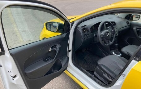 Volkswagen Polo VI (EU Market), 2019 год, 650 000 рублей, 9 фотография