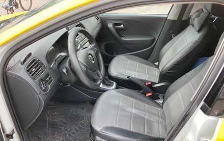 Volkswagen Polo VI (EU Market), 2019 год, 650 000 рублей, 10 фотография