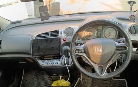Honda Stream II, 2008 год, 1 399 999 рублей, 8 фотография