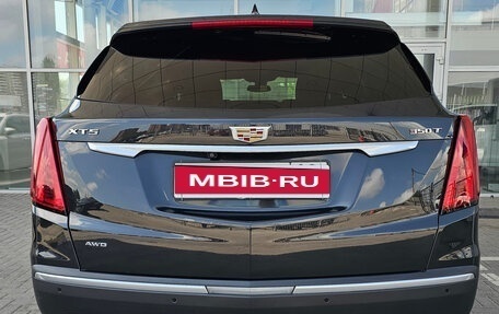 Cadillac XT5 I рестайлинг, 2020 год, 3 600 000 рублей, 4 фотография