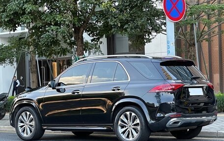 Mercedes-Benz GLE, 2022 год, 6 600 000 рублей, 3 фотография