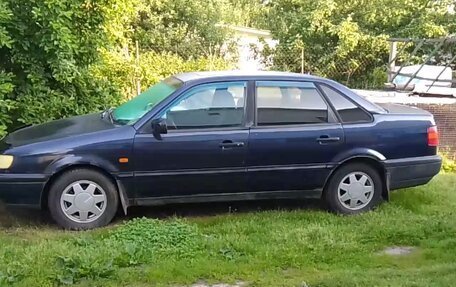 Volkswagen Passat B4, 1993 год, 165 000 рублей, 4 фотография