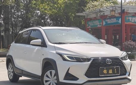 Toyota Yaris XP150 рестайлинг, 2022 год, 1 295 000 рублей, 2 фотография