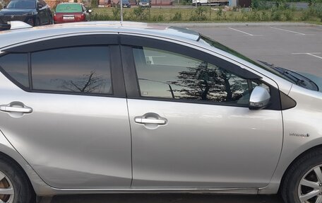 Toyota Prius c I, 2016 год, 1 200 000 рублей, 4 фотография