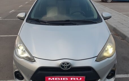 Toyota Prius c I, 2016 год, 1 200 000 рублей, 5 фотография