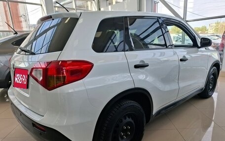 Suzuki Vitara II рестайлинг, 2015 год, 13 фотография