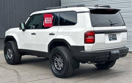 Toyota Land Cruiser Prado, 2025 год, 8 130 000 рублей, 4 фотография