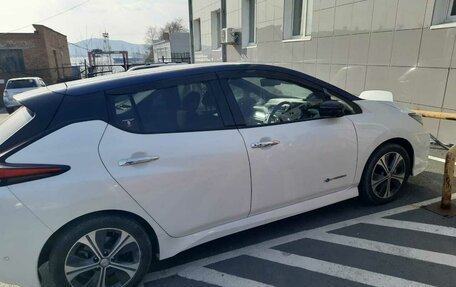 Nissan Leaf II, 2018 год, 1 400 000 рублей, 3 фотография