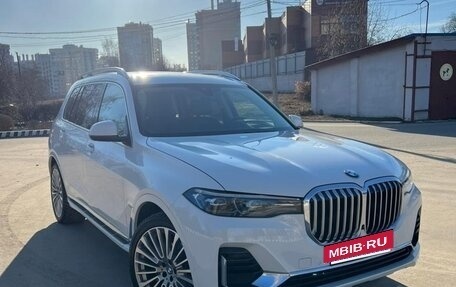 BMW X7, 2021 год, 7 600 000 рублей, 2 фотография